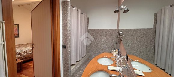 Квартира с 3 комнатами в Вимеркате, Италия № 135917 35