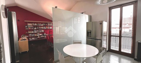 Квартира с 3 комнатами в Вимеркате, Италия № 135917 13