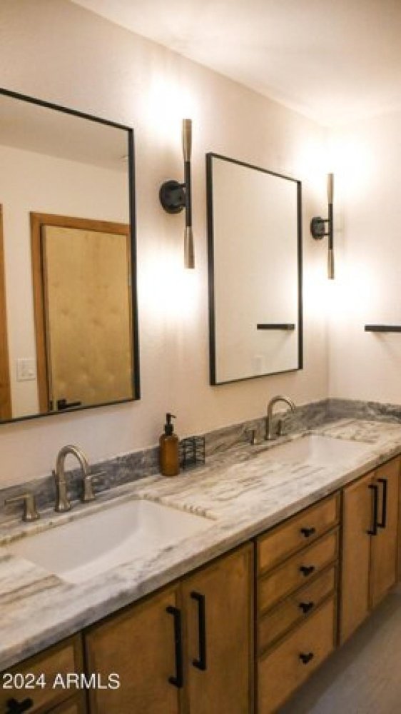 4 bedrooms House in Scottsdale, USA No. 400208