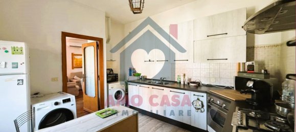 4 bedrooms Villa in Rome, Italy No. 335062 12