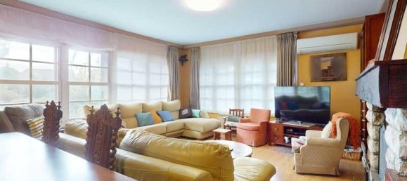 6 bedrooms House in La Muela, Spain No. 64907 5