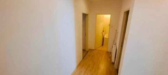 3 rooms Apartment in Bad Voslau, Austria No. 250049 2