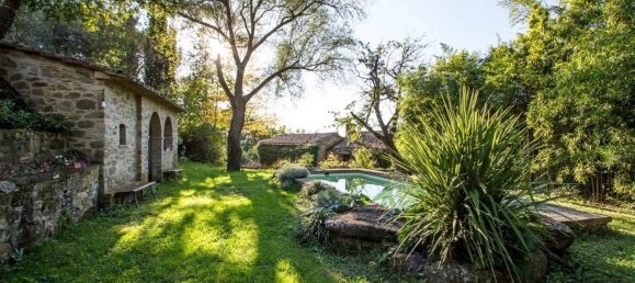 10 rooms House in Cortona, Italy No. 82753 5