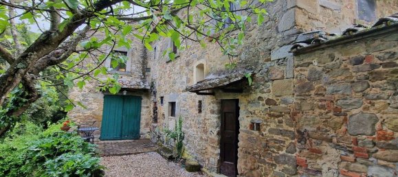 10 rooms House in Cortona, Italy No. 82753 11