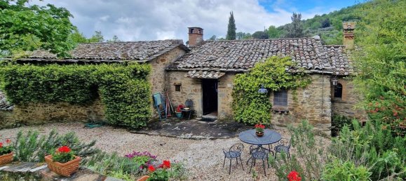 10 rooms House in Cortona, Italy No. 82753 25