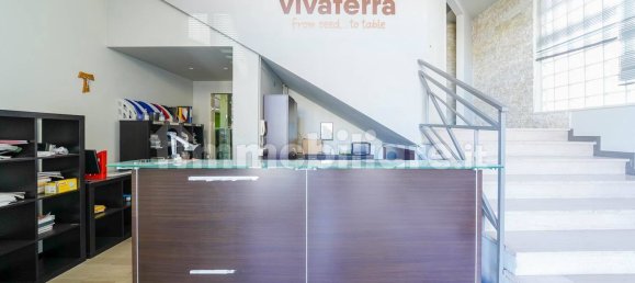 4 rooms Commercial property in Gravina in Puglia, Italy No. 110603 3