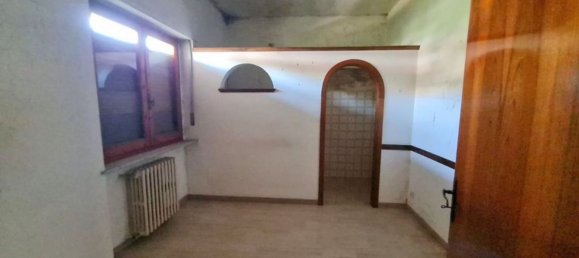 17 rooms House in Chiusi, Italy No. 143931 5
