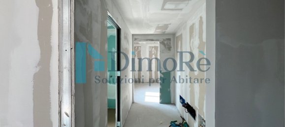 4 rooms House in Mogliano Veneto, Italy No. 287675 7