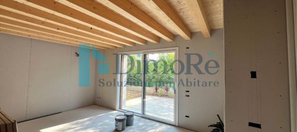 4 rooms House in Mogliano Veneto, Italy No. 287675 4