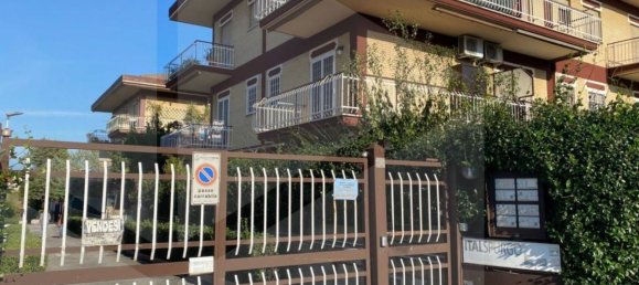 Garaje en Ciampino, Italy 25 m² No. 20588 16