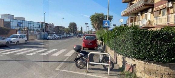 Garaje en Ciampino, Italy 25 m² No. 20588 13