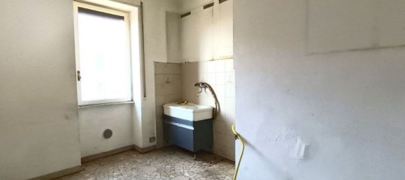1 bedroom Apartment in Milan, Italy No. 360540 8