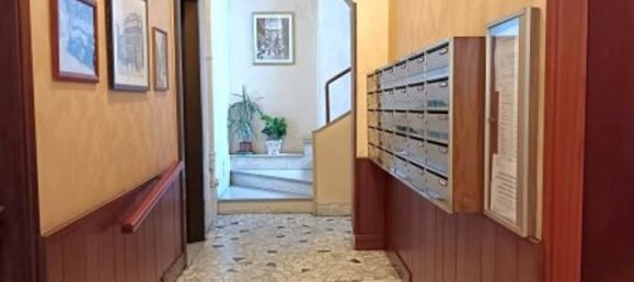 1 bedroom Apartment in Milan, Italy No. 360540 4