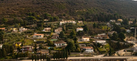 2 rooms House in Torri del Benaco, Italy No. 238573 17