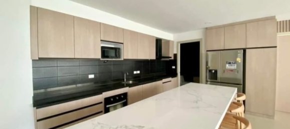 4 bedrooms Condo in Pattaya, Thailand No. 23043 6