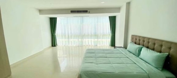 4 bedrooms Condo in Pattaya, Thailand No. 23043 16