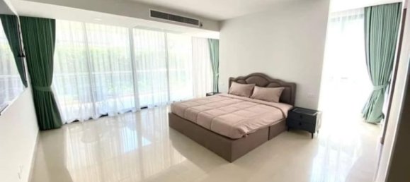 4 bedrooms Condo in Pattaya, Thailand No. 23043 12