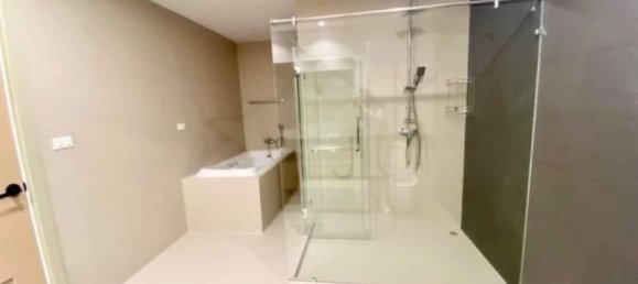 4 bedrooms Condo in Pattaya, Thailand No. 23043 9