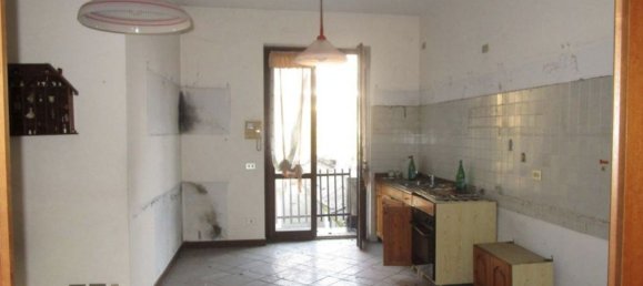 Villa de 3 habitaciónes en Burago di Molgora, Italy No. 7750 38