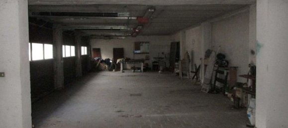 Villa de 3 habitaciónes en Burago di Molgora, Italy No. 7750 34