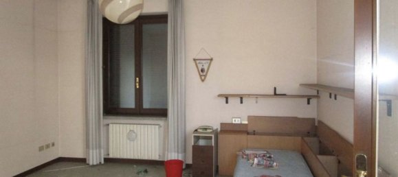 Villa de 3 habitaciónes en Burago di Molgora, Italy No. 7750 21