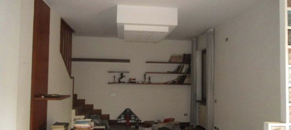 Villa de 3 habitaciónes en Burago di Molgora, Italy No. 7750 14