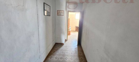 4-Zimmer Wohnung in Copertino, Italy, Nr. 91256 9