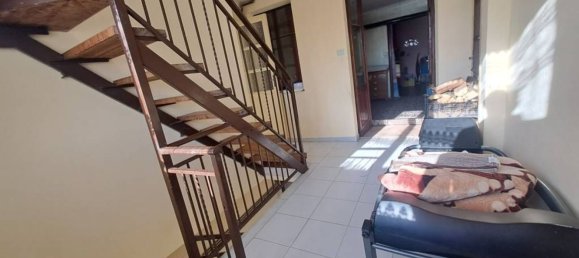 Duplex de 5 divisões em Mongrando, Italy N.º 214511 9