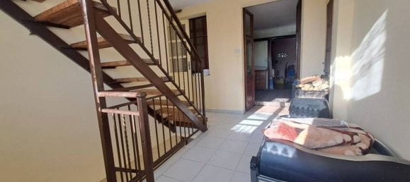 Duplex de 5 divisões em Mongrando, Italy N.º 214511 10