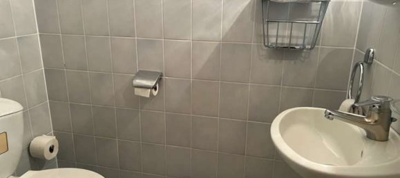 3 bedrooms Townhouse in Eimsbuttel, Germany No. 24467 5