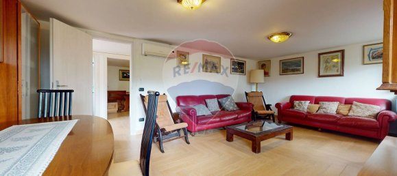 8 rooms Villa in Camaiore, Italy No. 199081 6