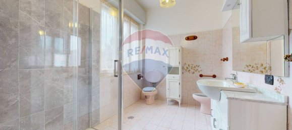 8 rooms Villa in Camaiore, Italy No. 199081 28