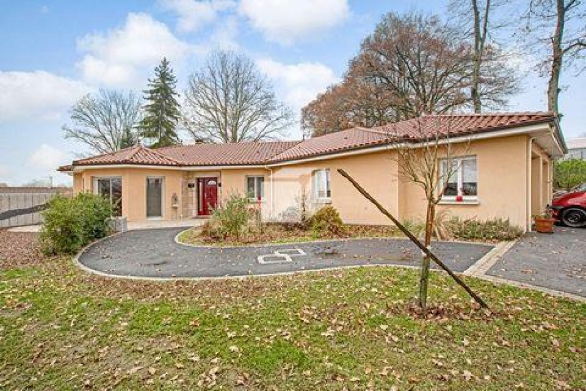 Casa T6 em Couzeix, France N.º 28310