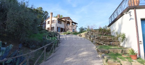 24 bedrooms House in Castiglione del Lago, Italy No. 119399 8