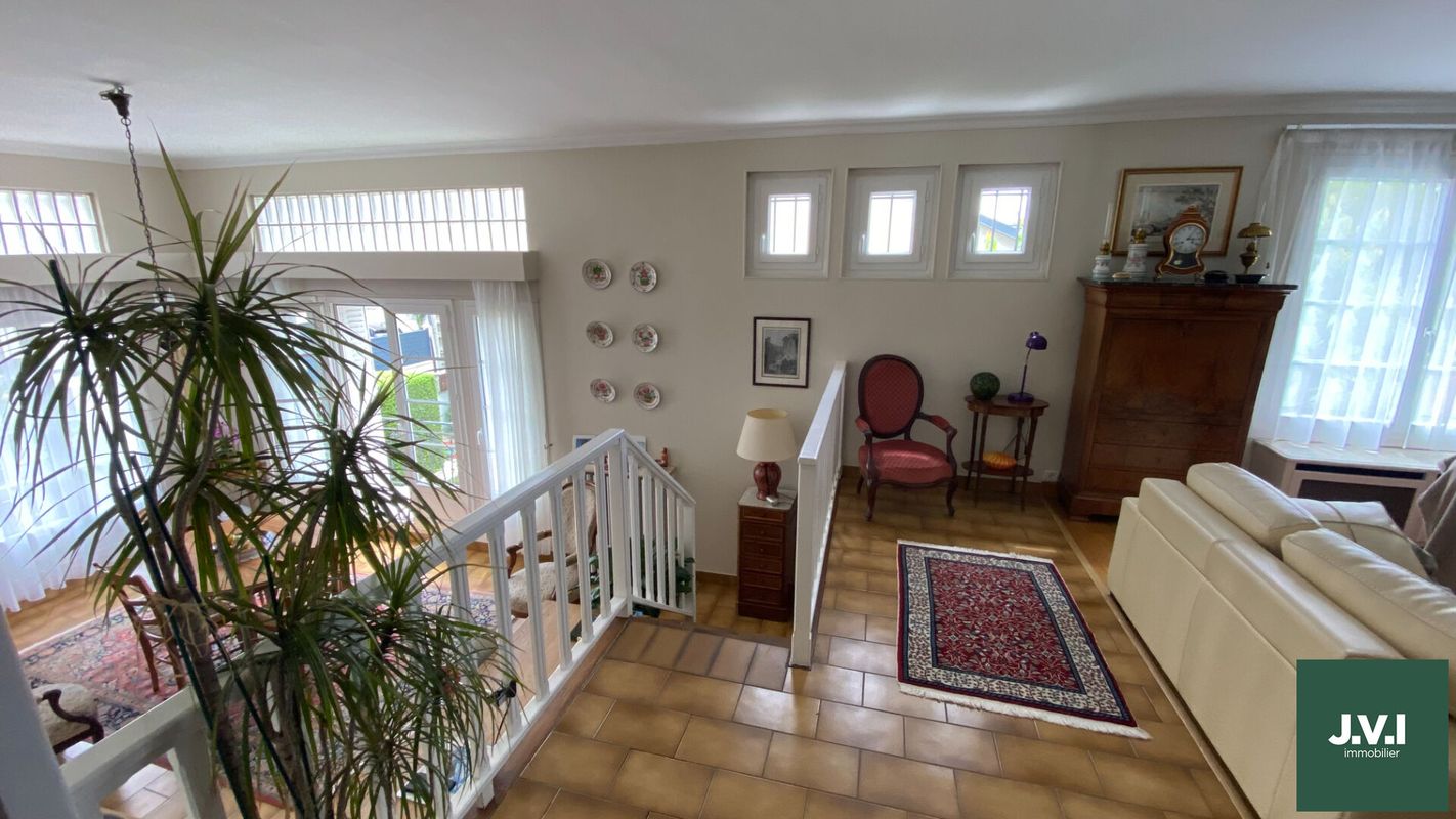 5 bedrooms House in Soisy-sous-Montmorency, France No. 164260