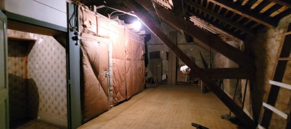 4 Schlafzimmer Haus in Chateaumeillant, France, Nr. 75389 25