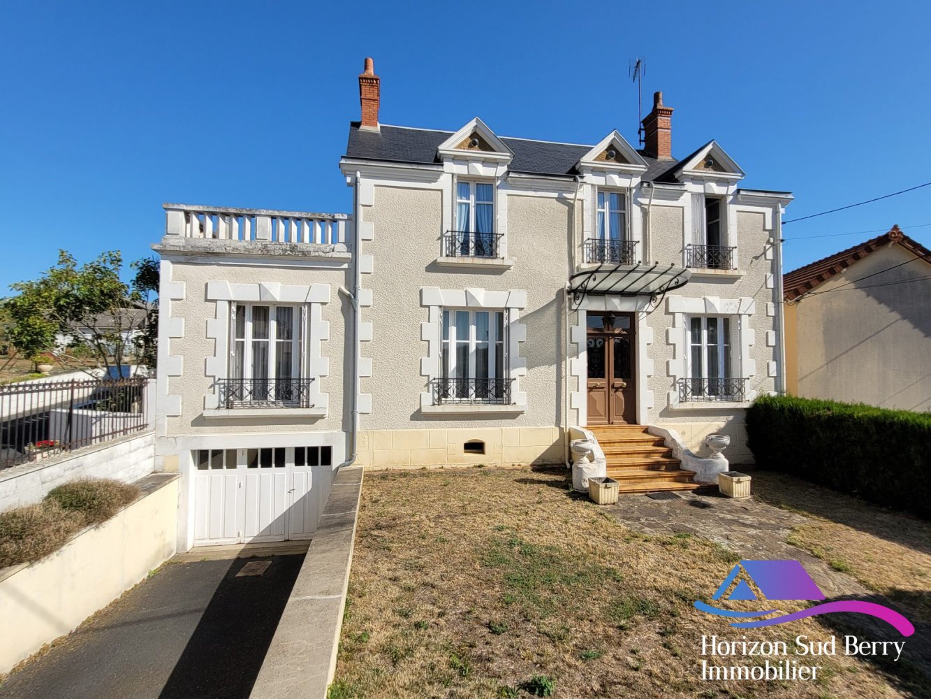 4 Schlafzimmer Haus in Chateaumeillant, France, Nr. 75389