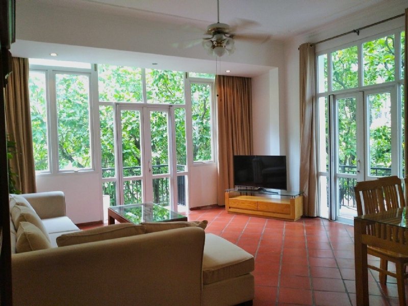 Apartamento de 2 dormitorios en Tay Ho, Vietnam No. 460