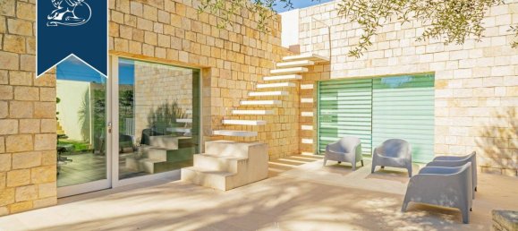 3 rooms Villa in Ragusa, Italy No. 56583 5