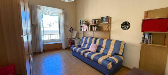 3 bedrooms Apartment in Rome, Italy No. 321403 5