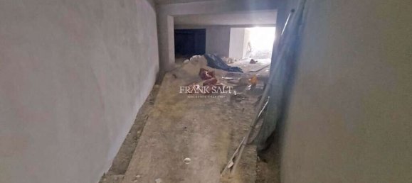 3 chambres Maisonnette à Hamrun, Malta No. 237 8