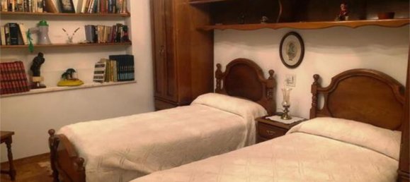 6 Schlafzimmer Stadthaus in Nava, Spain, Nr. 140167 2