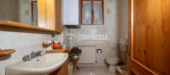 3 rooms House in Guiglia, Italy No. 119242 10