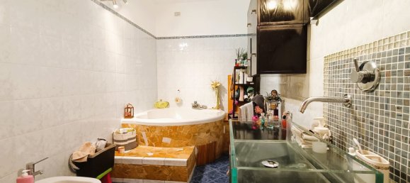 5 bedrooms Apartment in Pisa, Italy No. 343257 16