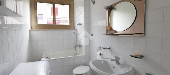 2 bedrooms Apartment in Trieste, Italy No. 257883 13