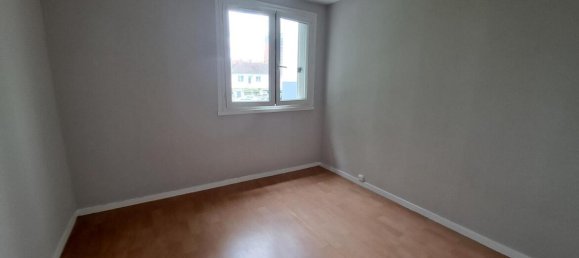 3 Schlafzimmer Wohnung in Tinqueux, France, Nr. 64923 9