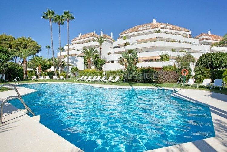 6 bedrooms Penthouse in Marbella, Spain No. 81775