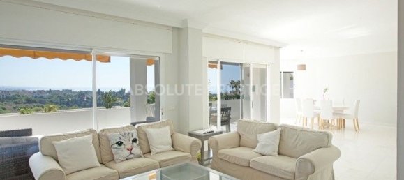 6 bedrooms Penthouse in Marbella, Spain No. 81775 3