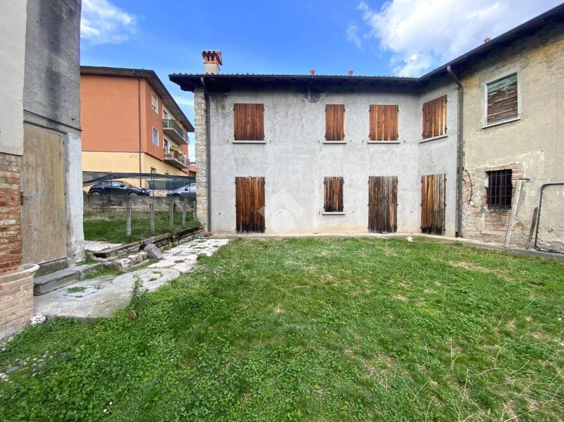 4 chambres Maison à Corte Franca, Italy No. 52715