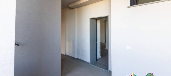 2-Zimmer Wohnung in Carate Brianza, Italy, Nr. 19156 32